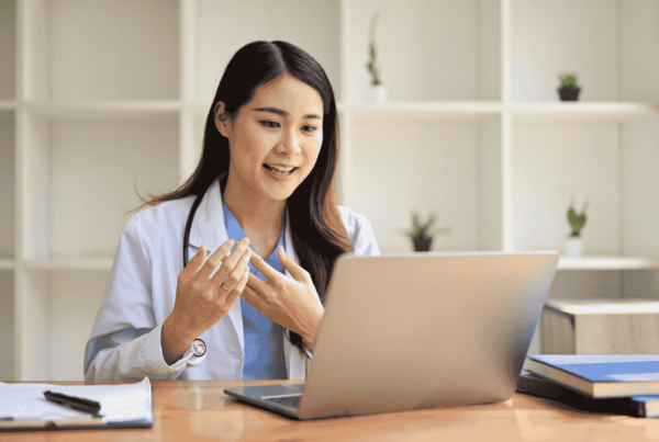 Mengapa Konsultasi dengan Dokter Online Semakin Populer?