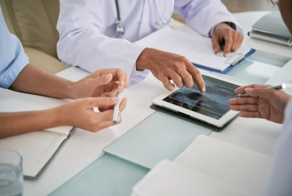 Memahami Perbedaan antara EHR dan EMR dalam Industri Kesehatan